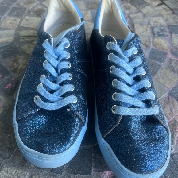 Glitter Sneakers - Picture 2 of 6